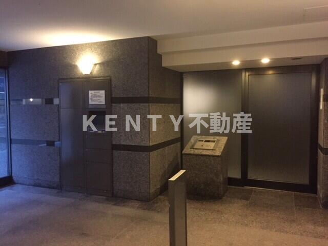 ロビー　建物の内部です