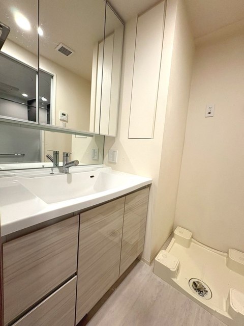 洗面設備　同仕様タイプ