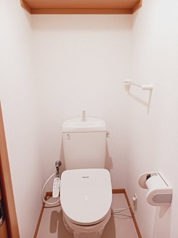 トイレ　図面と現状に相違がある場合には現状を優先