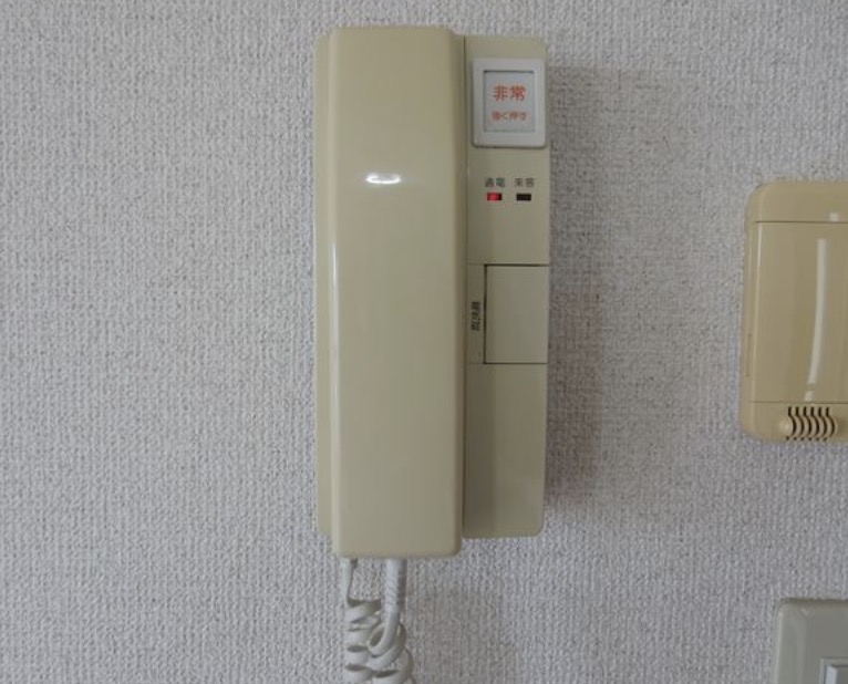 セキュリティ　写真は同タイプ住居です。