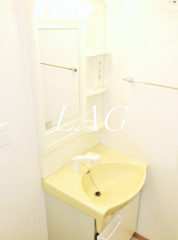 洗面設備　独立洗面台です。