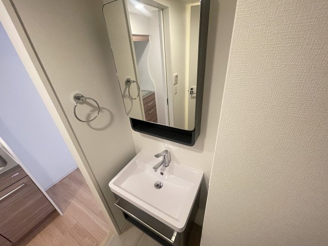 洗面設備　モデル