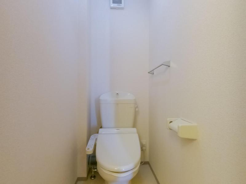 トイレ　同タイプの写真です。