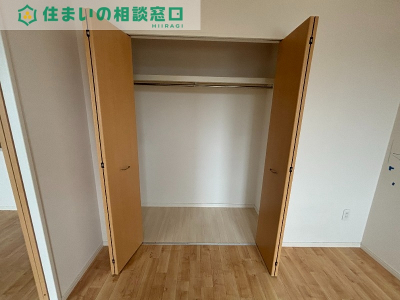 収納　同型