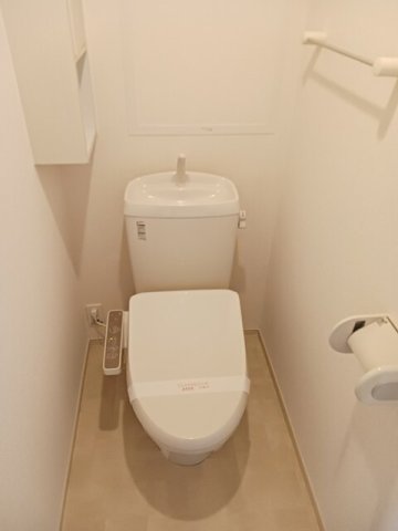 トイレ　シンプルで使いやすいトイレです
