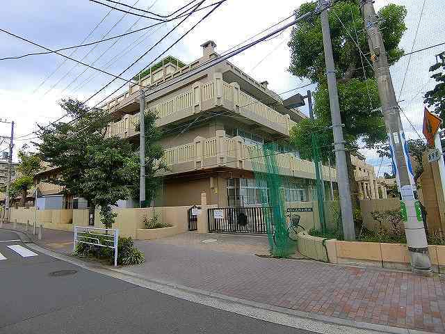小学校　横浜市立大岡小学校（小学校）まで463m