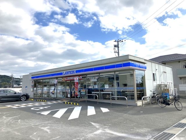 スーパー　マルアイ　白浜店（スーパー）まで772m