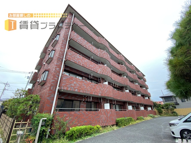 建物外観　テイストは和。そんな感じのバリアフリーマンションです。