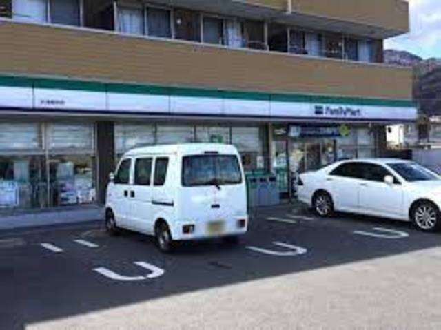 コンビニ　ファミリーマート大津高砂店（コンビニ）まで314m