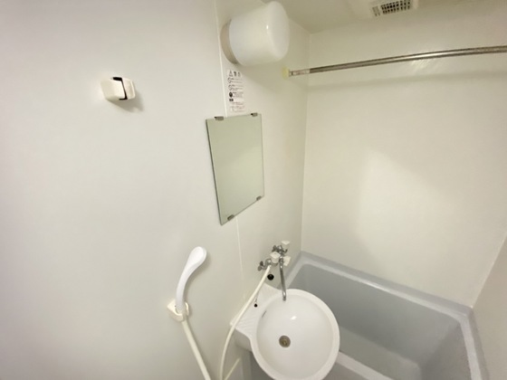 洗面設備　※別部屋の写真です