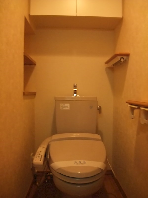 トイレ　別部屋参考写真