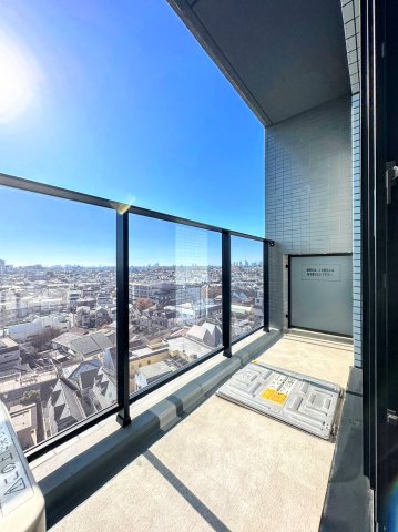 バルコニー　※別室参考写真