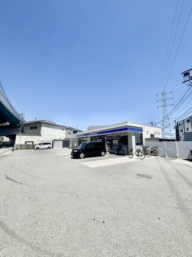 コンビニ　ローソン　守口八雲西町三丁目店（コンビニ）まで918m