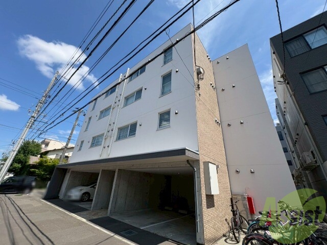 建物外観　札幌市中央区南十四条西「ＴＨＥＰＲＥＭＩＵＭ山鼻」