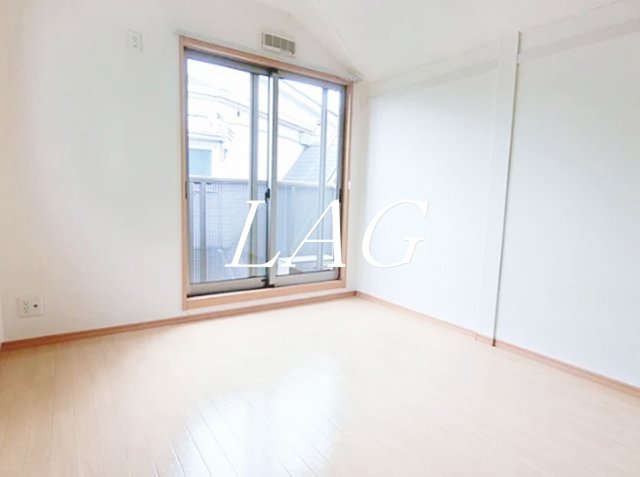 居室・リビング　洋室のお部屋です。