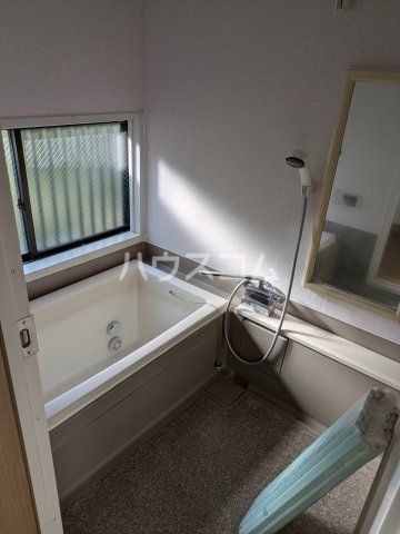 高倉戸建の風呂写真