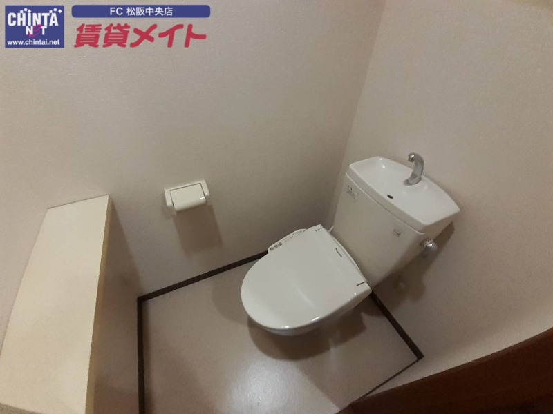 トイレ　別部屋参考写真