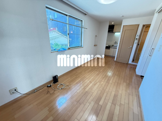 リバティ相模原A棟の居間写真