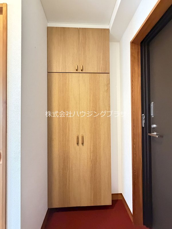 萩原コートの玄関写真