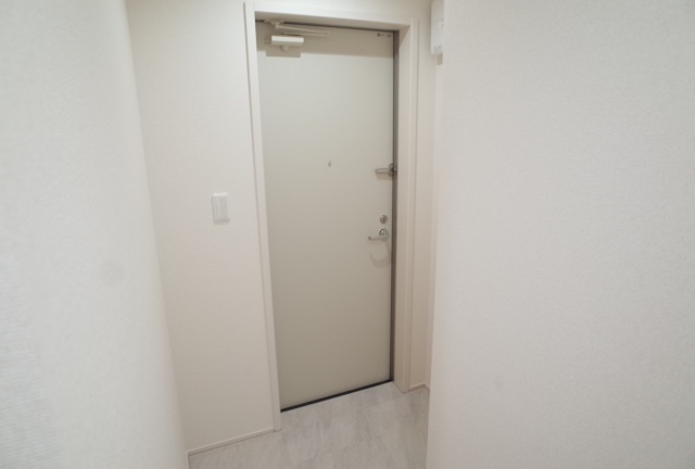 フジパレス神戸本町ウエストの玄関写真