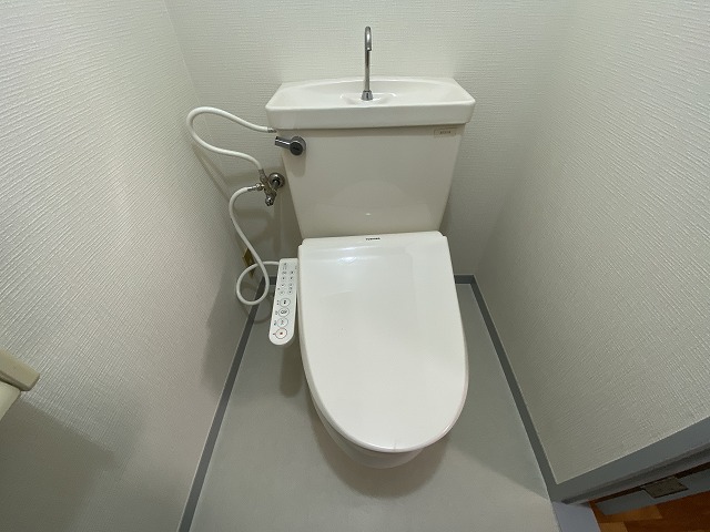 【板橋区小豆沢のマンションのトイレ】