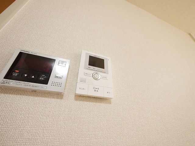セキュリティ　モニター付きインターホーン