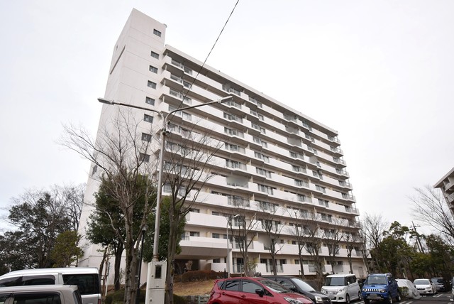 ＵＲグリーンヒル寺田の建物外観