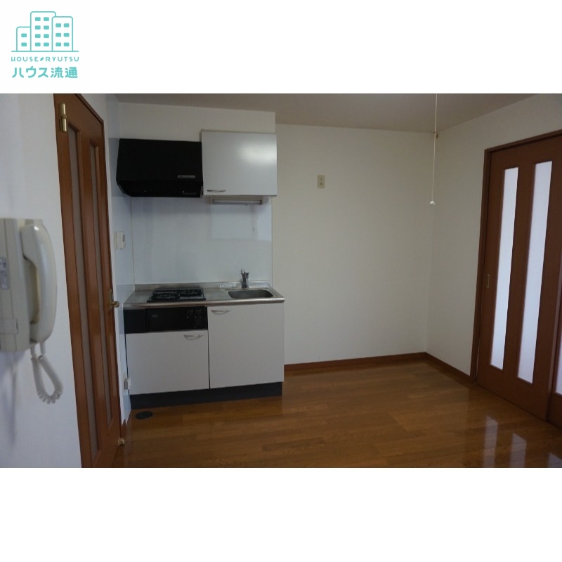 居室・リビング　※別号室の写真です