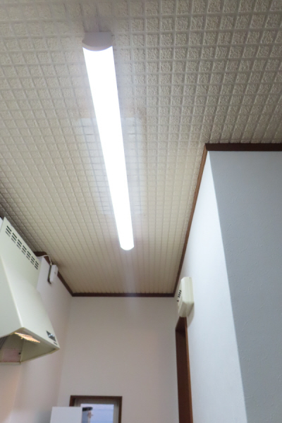 その他設備　キッチン　証明器具