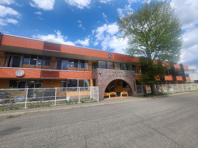 幼稚園・保育園　幼稚園型認定こども園芽室幼稚園（幼稚園・保育園）まで408m