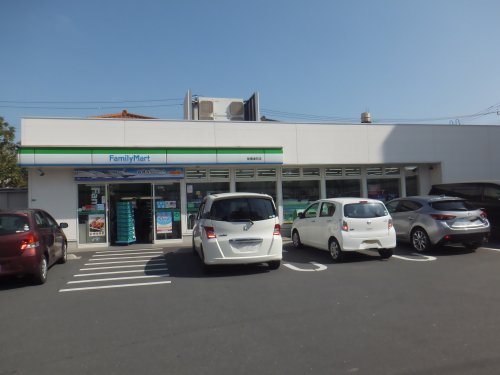 コンビニ　ファミリーマート 船橋湊町店（コンビニ）まで850m