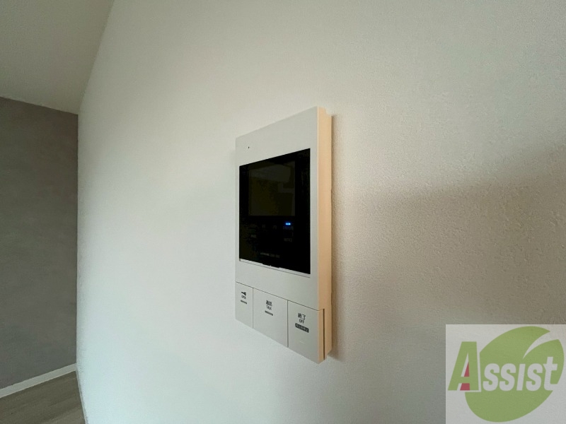 セキュリティ　ＴＶモニター付インターホンです。来客者の顔が見えるので安心！