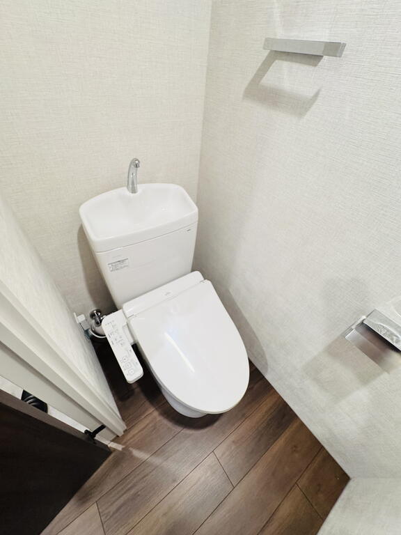 トイレ　トイレ