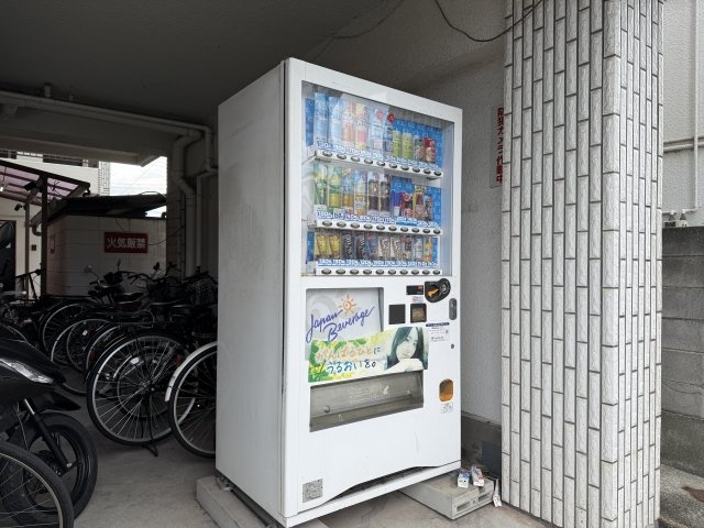 その他　自動販売機（その他）まで5m