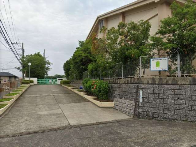 中学校　桜丘中学校（中学校）まで4454m