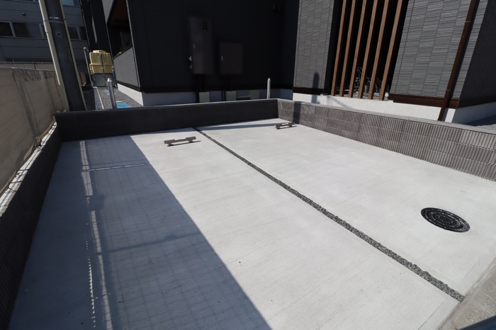 駐車場　駐車場