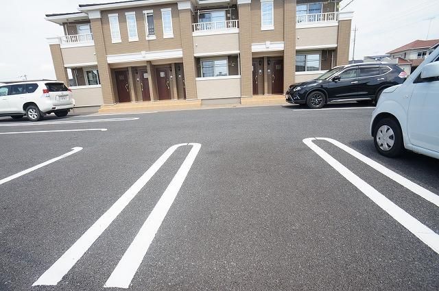 コリーヌ・メリディアン_その他_3