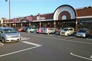 スーパー　ドミー 三谷店（スーパー）まで905m