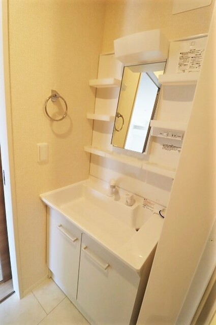 洗面設備　洗髪洗面化粧台