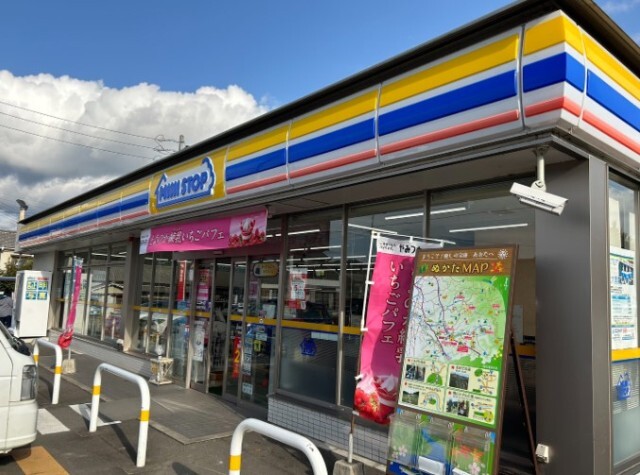 コンビニ　ミニストップ岡崎小呂町店（コンビニ）まで593m