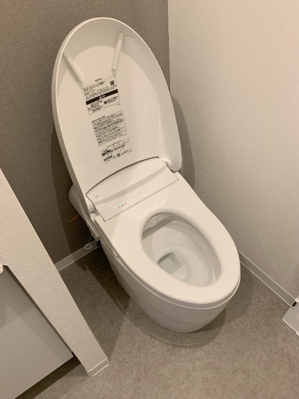 トイレ　別部屋参考写真