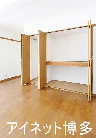 収納　クローゼットも容量たっぷりです