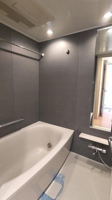 バス・シャワールーム　お風呂です