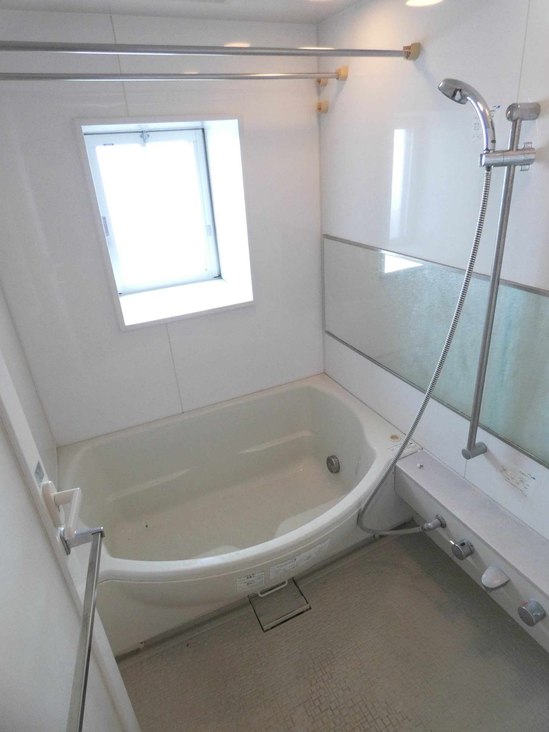 バス・シャワールーム　バスルーム※別部屋参考写真