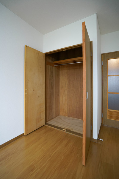 収納　同じ建物の別なお部屋