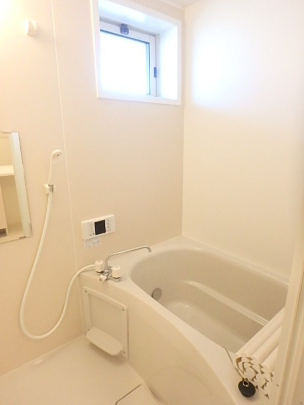 バス・シャワールーム　図面と現状に相違がある場合には現状を優先