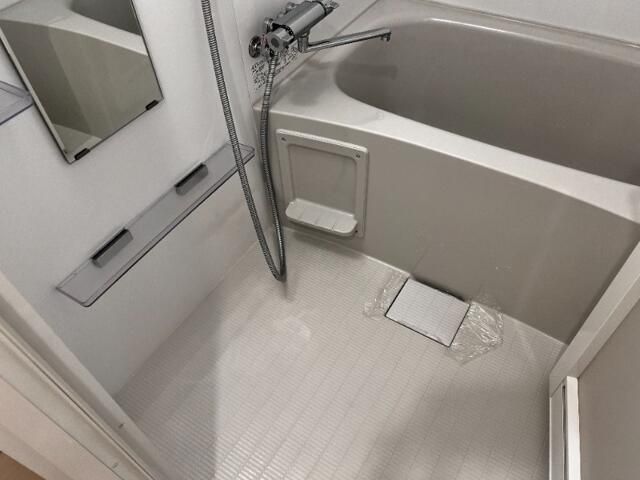 バス・シャワールーム　日々の疲れを癒すお風呂付です