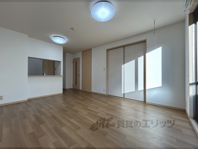 居室・リビング　リビング