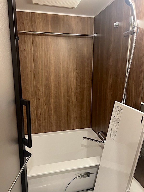 バス・シャワールーム　浴室