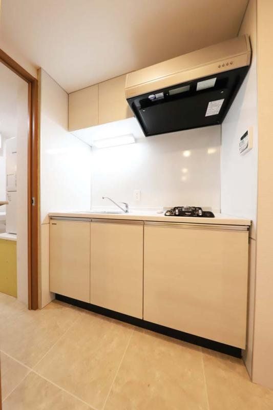 キッチン　※別部屋参考写真